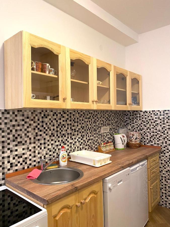 Apartment Njegos Perast Bagian luar foto